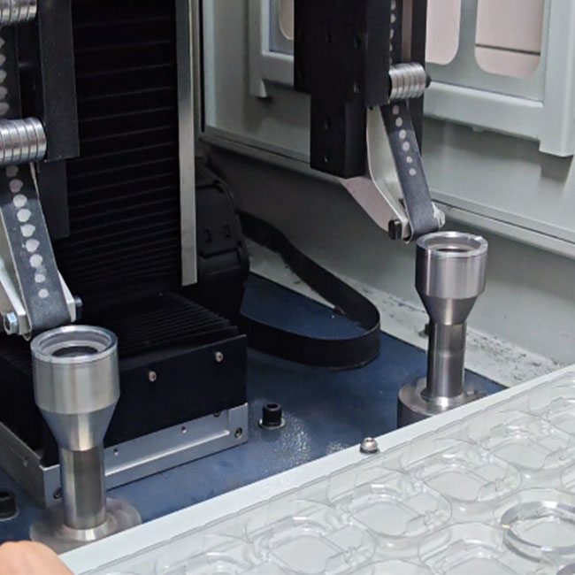 تجهیزات پرداخت و برس زنی CNC برای محصولات گرد و صیقلی، 2 ایستگاه، سطوح محصولات گرد منظم 7